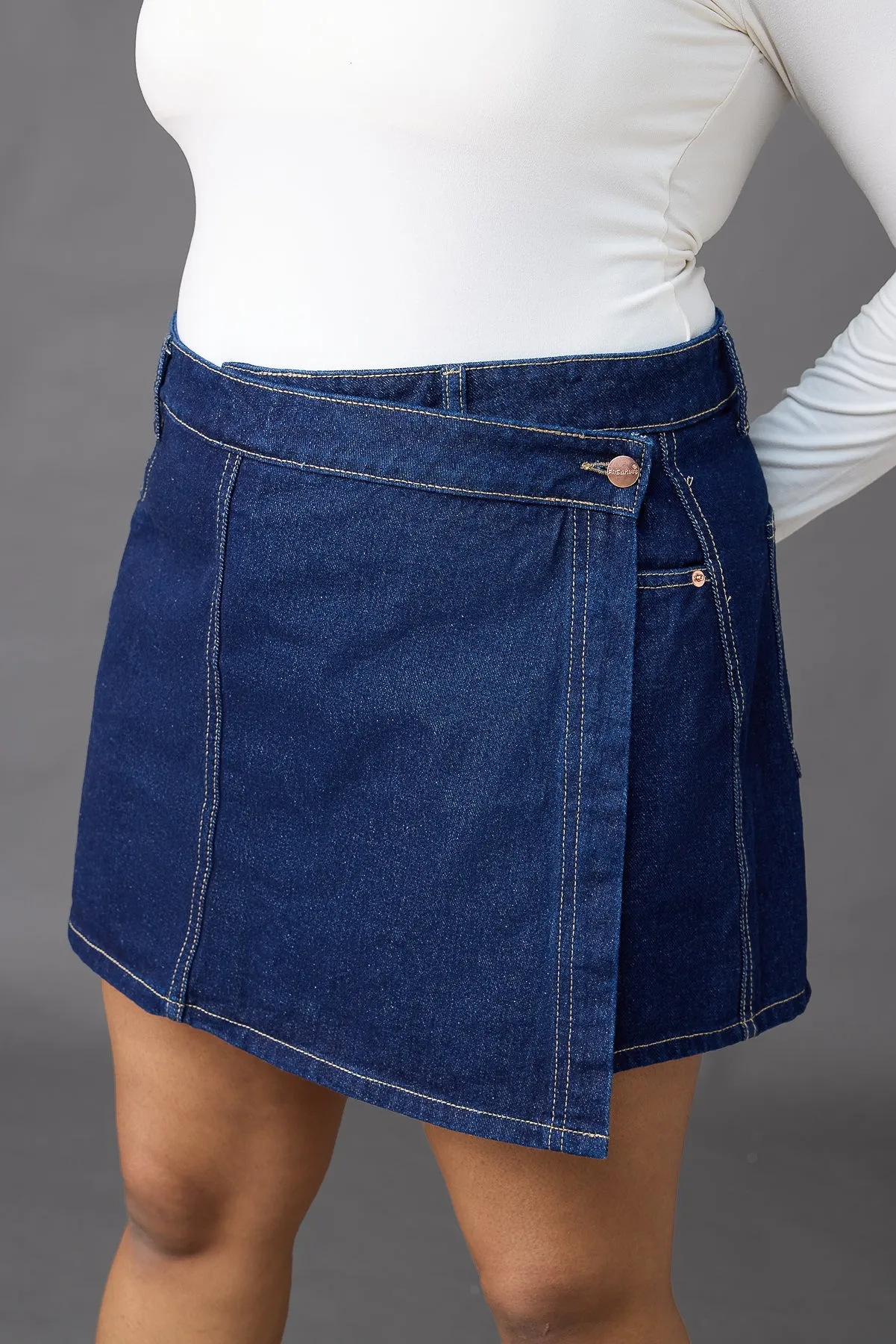 Asymmetrical Raw Curve Denim Skort