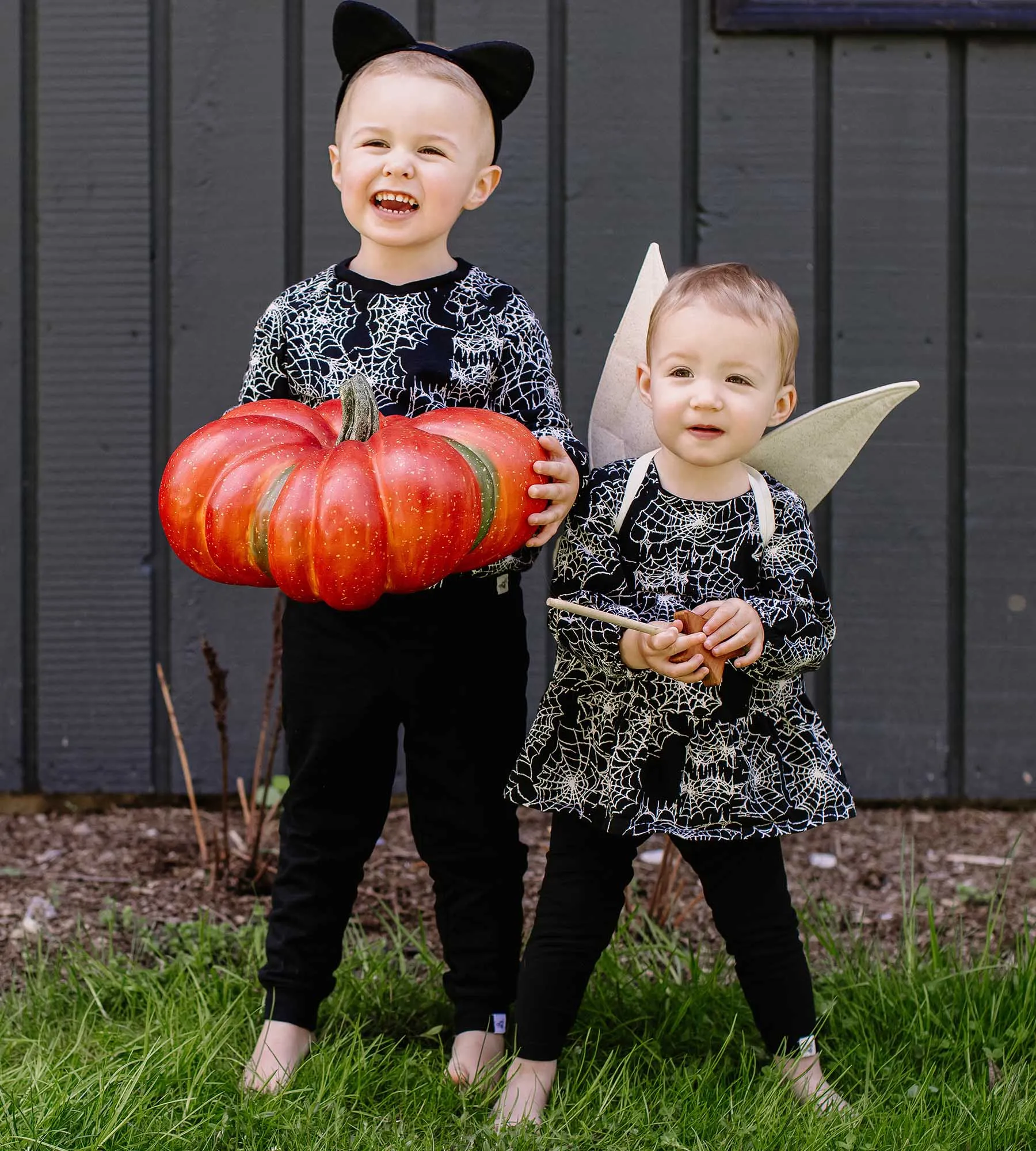 Burt's Bees Organic Baby Boy Spiderwebs Shirt and Pant Set