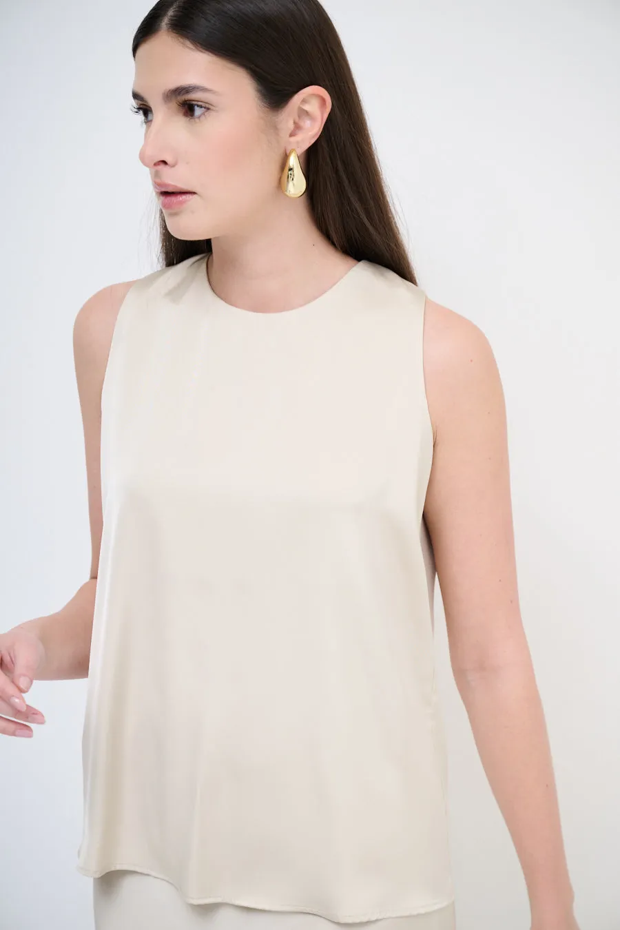 Draped sleeveless blouse wholesale