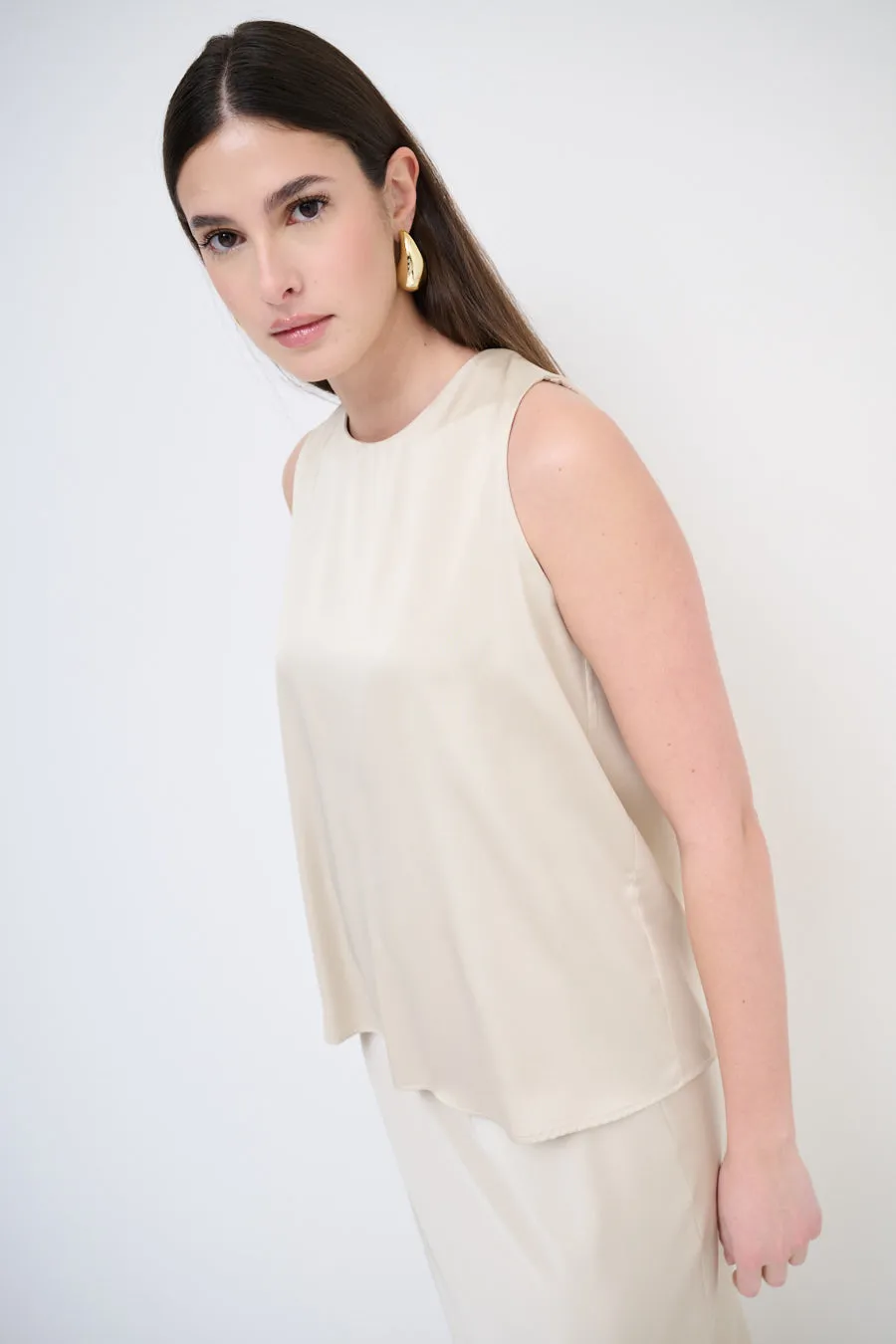 Draped sleeveless blouse wholesale